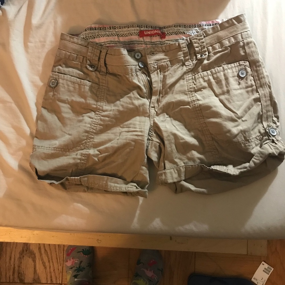 Union Bay khaki shorts